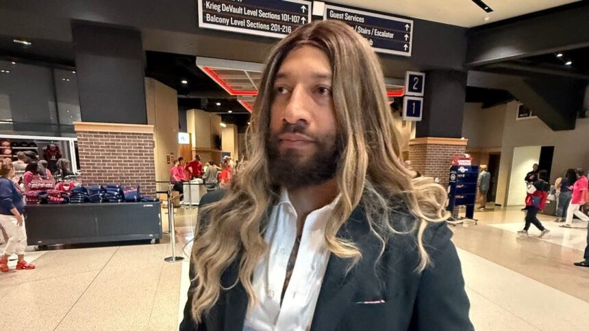 Royce White shows up to Indiana Fever game in blonde wig amid WNBA Draft pursuit