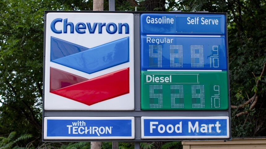 Oil giant Chevron strikes agreement to expand Venezuela operations