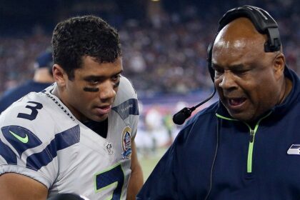 Super Bowl-winning coach Charlie ‘Kippy’ Brown, Memphis’ first Black quarterback, dead at 71