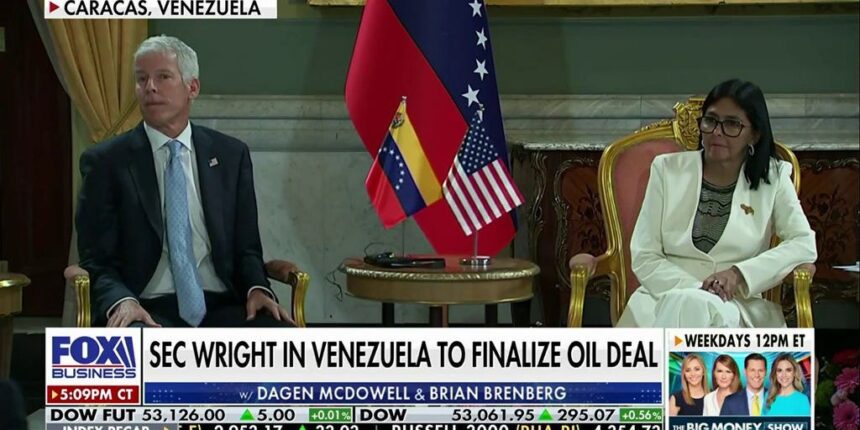 Energy Secretary Chris Wright  works to finalize oil deal in Venezuela | Fox Business Video