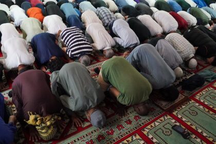 UK lawmaker warns it’s ‘open season’ on Christians as he sounds alarm over ‘two-tier justice’
