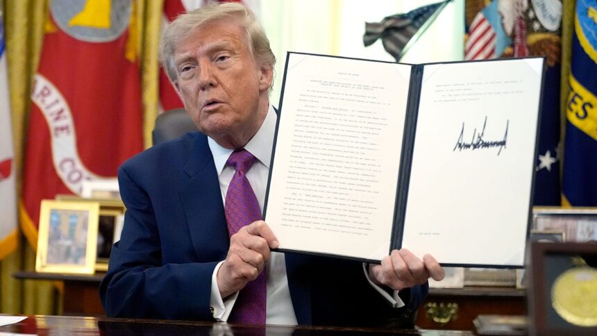 Canadian fan disses Trump’s Lake America renaming at FIBA Women’s World Cup with sign