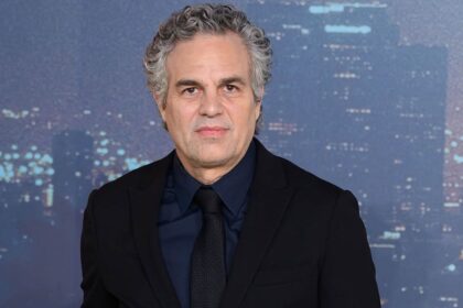 Rabbinic group accuses Jewish entertainers of ‘whitewashing antisemitism’ in Mark Ruffalo defense