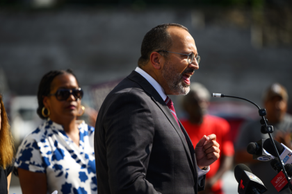 Non-citizen police officers approved after Dem says ICE ‘invasion’ ‘sends a message’