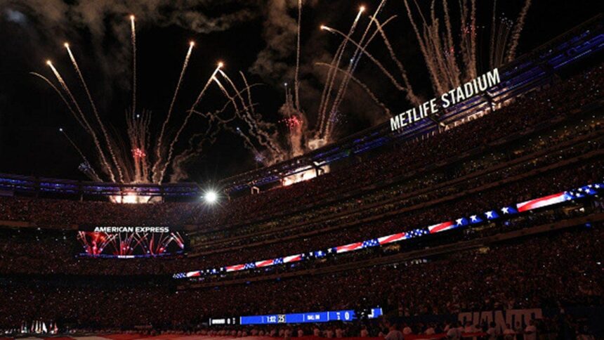 Giants honor 9/11 heroes before emotional Sunday Night Football opener against Cowboys