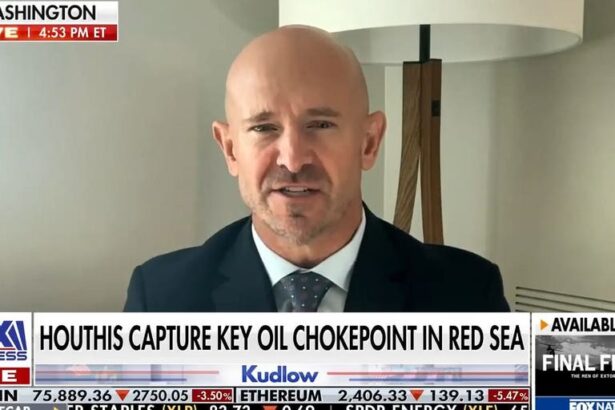 Houthis have a ‘real problem’ despite ‘pyrrhic victory,’ retired Navy SEAL warns | Fox Business Video
