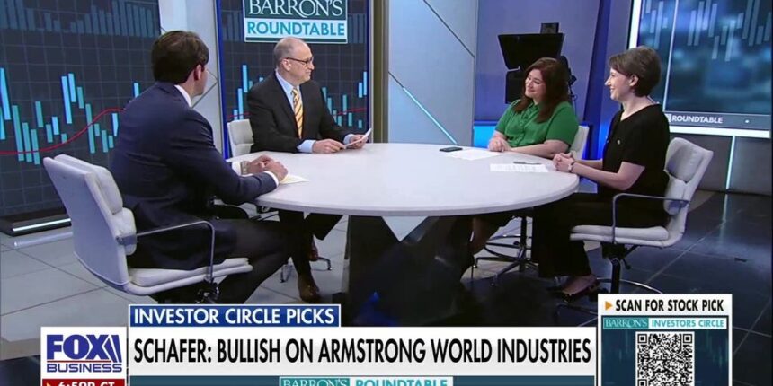 Apple vs. Netflix stock trends and top investment picks on ‘Barron’s Roundtable’ | Fox Business Video