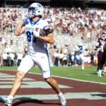 Kentucky shocks ninth-ranked Texas A&M behind dominant defense in SEC upset