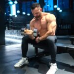Fitness expert reveals 6 things people over 35 should do after workouts to stay strong