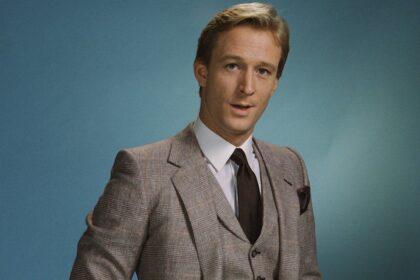 ‘Knots Landing’ star Ted Shackelford spotted with walker during rare Los Angeles outing at 80