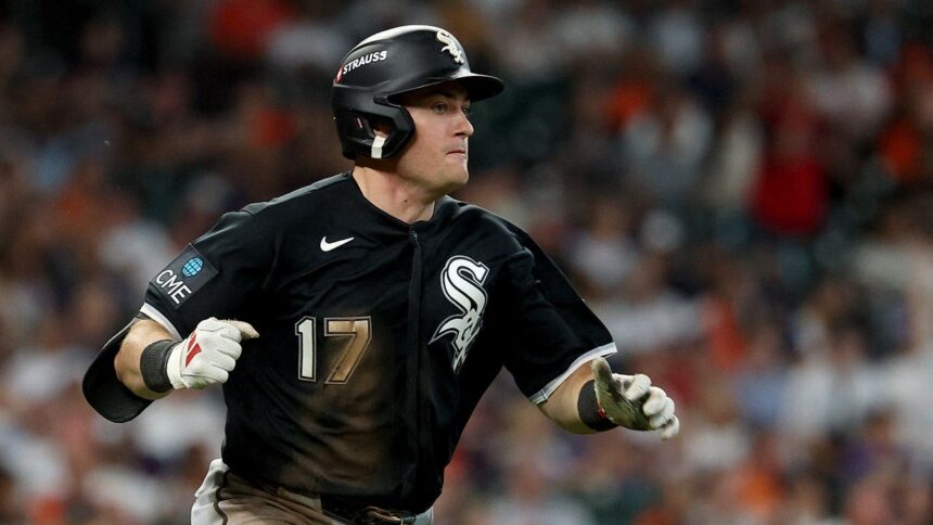 Chicago White Sox stun Houston Astros to take 1-0 lead in American League Wild Card Series
