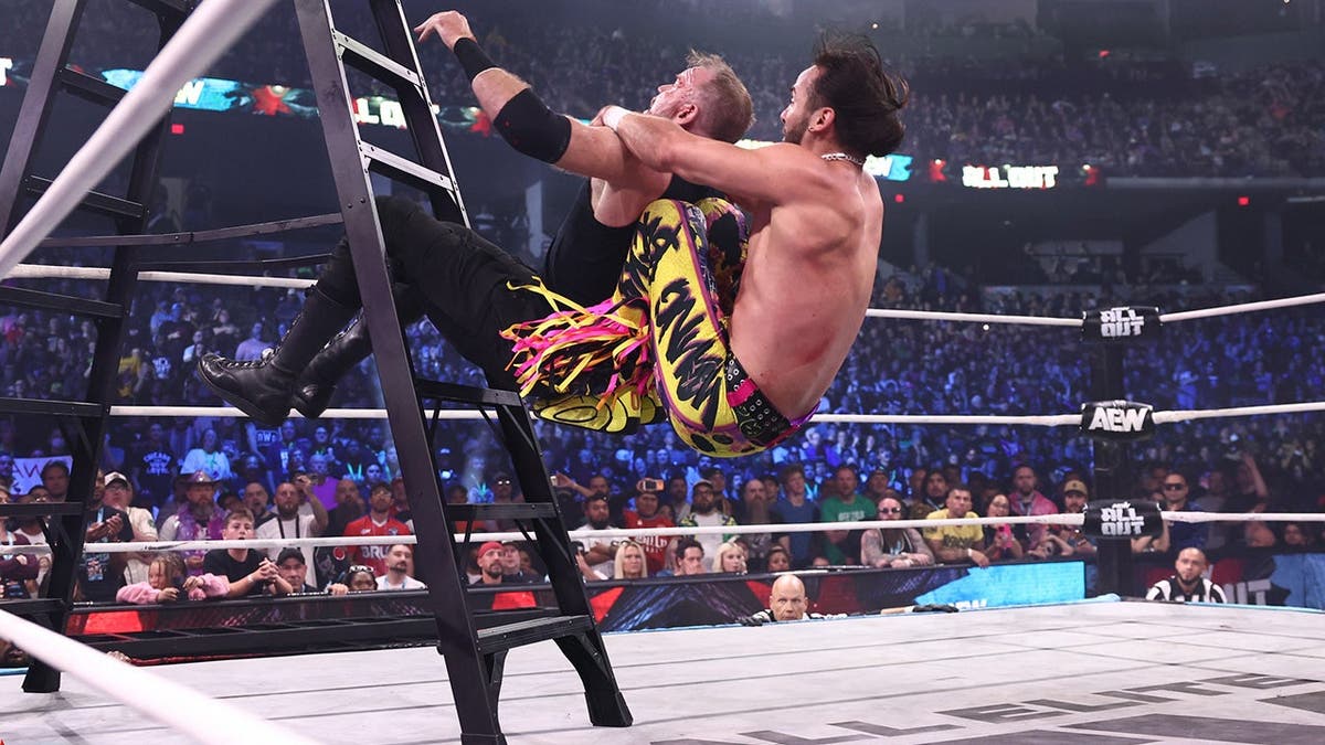Matt Jackson puts on the moves