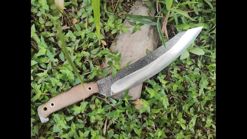 Unconventionality Reigns Supreme with the CRKT Mah-chete