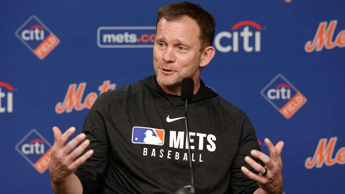 Andy Green speaks to the media before a Mets game at Citi Field.