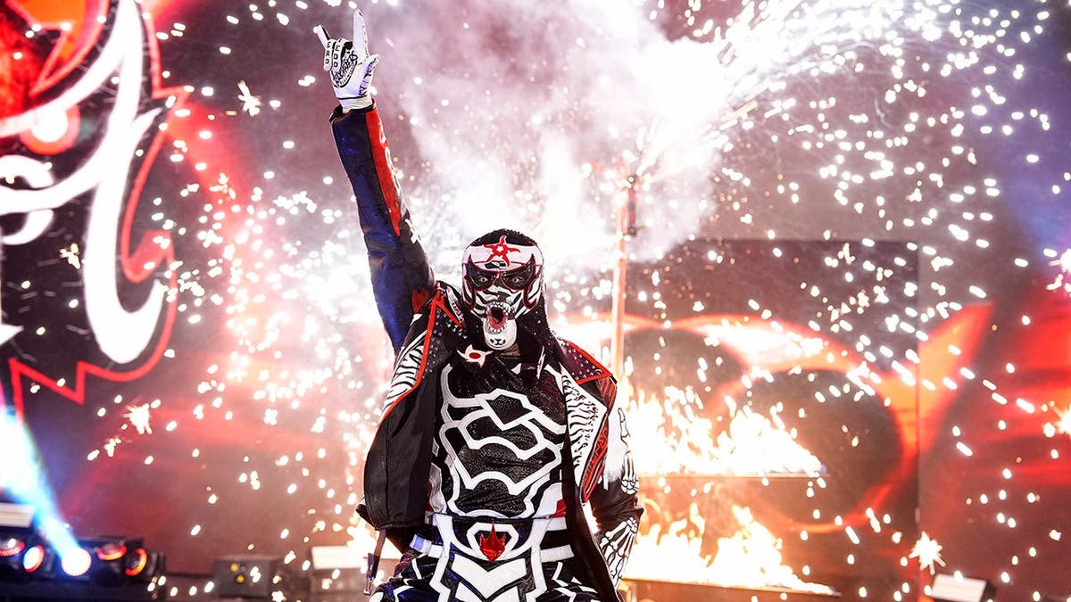 Penta makes his entrance during Monday Night Raw at Rocket Arena.