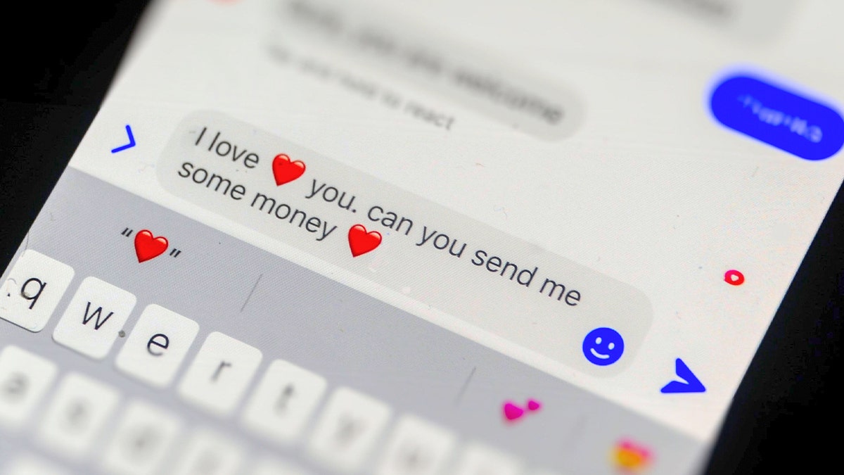 A text message reads 