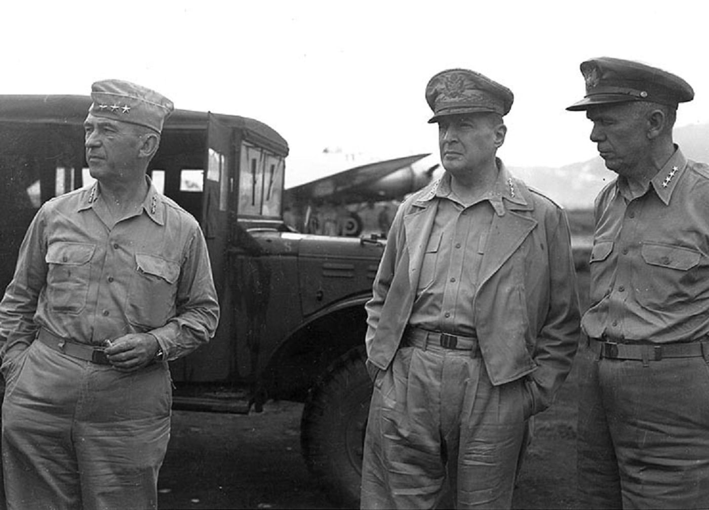 Lt Gen Kreuger with Gen MacArthur and Gen Marshall