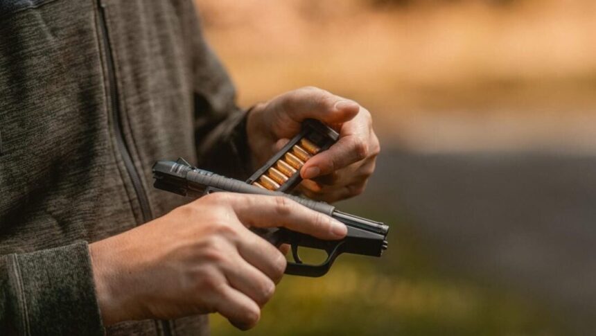 Clip Loaded Handguns – Pros and Cons